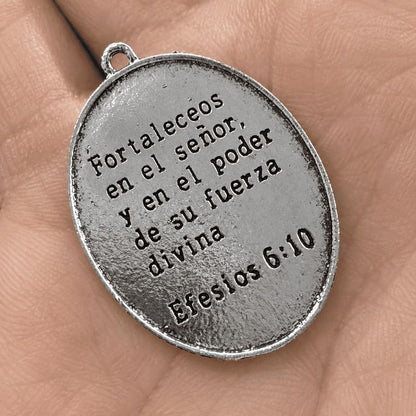 Collar de San Miguel Arcángel con espada